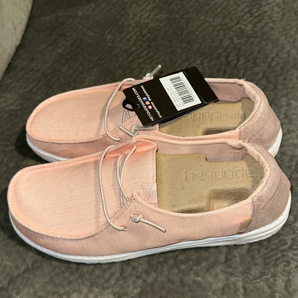 Brand New Pink Hey Dudes